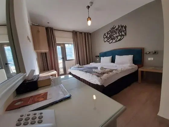 Deluxe Tek Büyük Yataklı Oda, Balkon