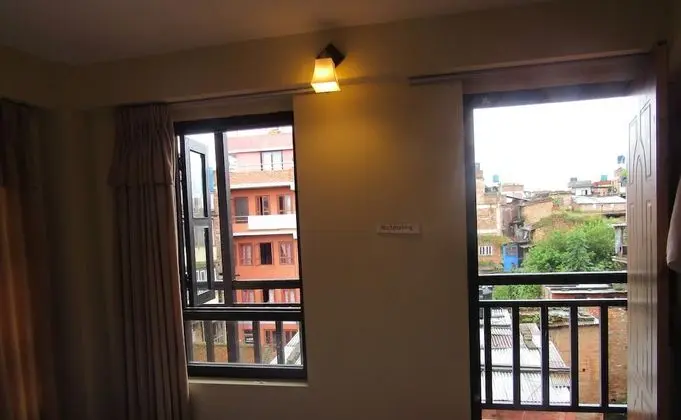 İki Ayrı Yataklı Oda, Balkon