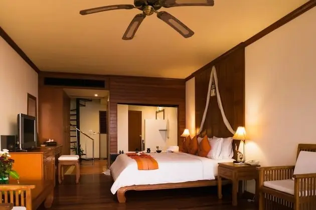 Duplex Private  Heaven Room