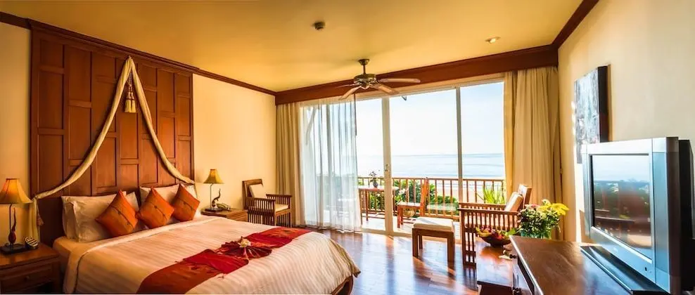 Duplex Private  Heaven Room