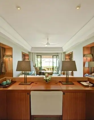Beach Villa - Free Airport Shuttle