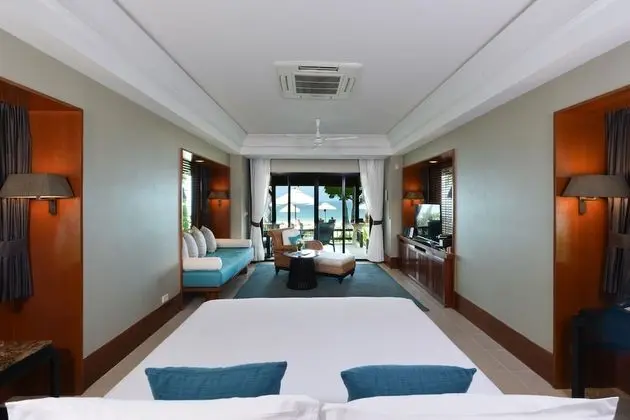 Beach Villa - Free Airport Shuttle