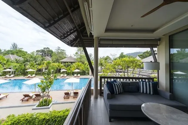 Terrace Suite - Free Airport Shuttle