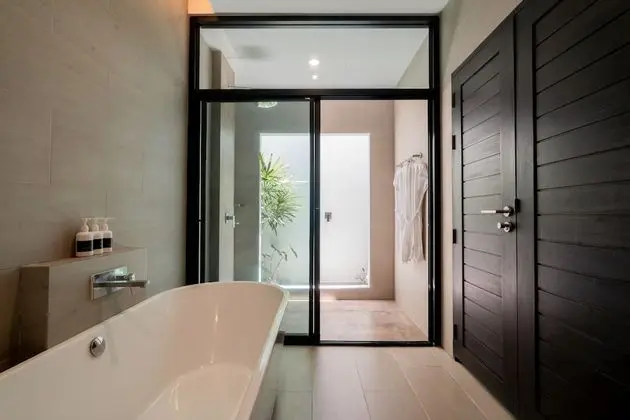 Deluxe 1 Bedroom Pool Villa