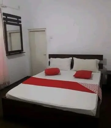 Standard Tek Büyük Yataklı Oda, 1 Yatak Odası, Bahçe Manzaralı, Bahçeli