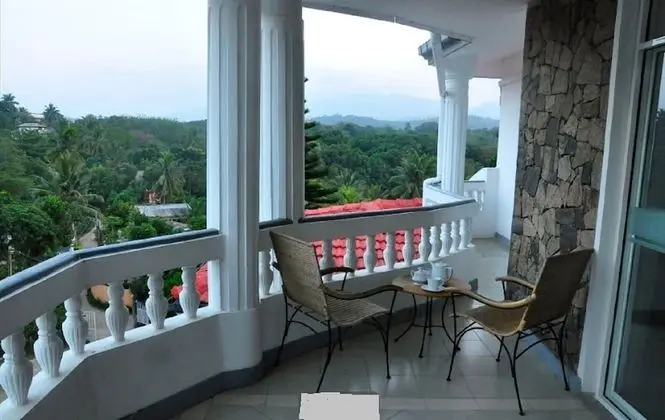 Standard Üç Kişilik Oda