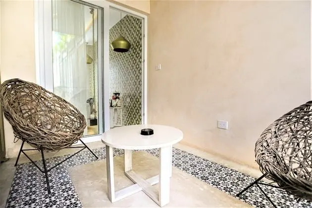 Hanging Bed with Double Balcony