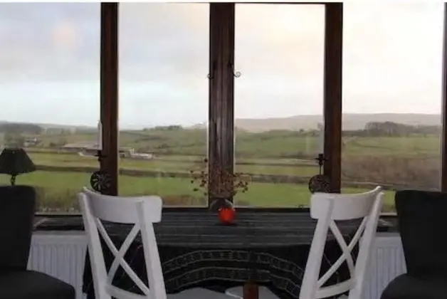 Romantic Kır Evi, Banyolu/Duşlu (The Hayloft )