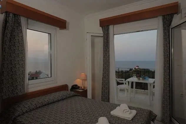 Stüdyo, Deniz Manzaralı