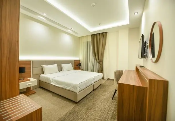 Deluxe Büyük Yataklı Tek Kişilik Oda