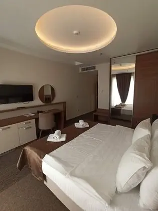 Deluxe Büyük Yataklı Tek Kişilik Oda