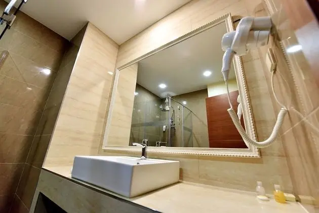 Deluxe Büyük Yataklı Tek Kişilik Oda