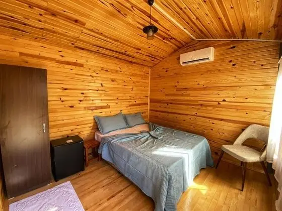 Bungalow, Bahçe Manzaralı, Bahçe Katı