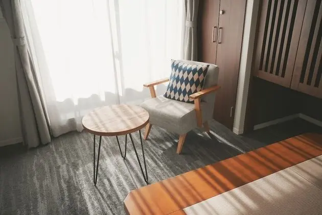 Traditional Tek Büyük Yataklı Oda