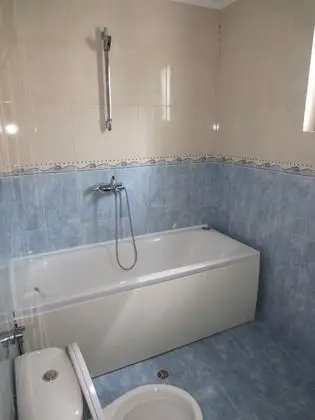 Standard Apart Daire, 2 Yatak Odası, Küçük Mutfak, Havuz Kenarı