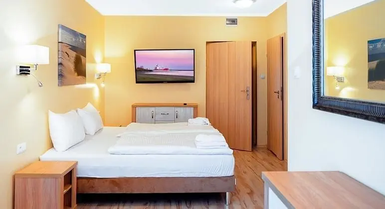 Basic Oda, 2 Tek Kişilik Yatak