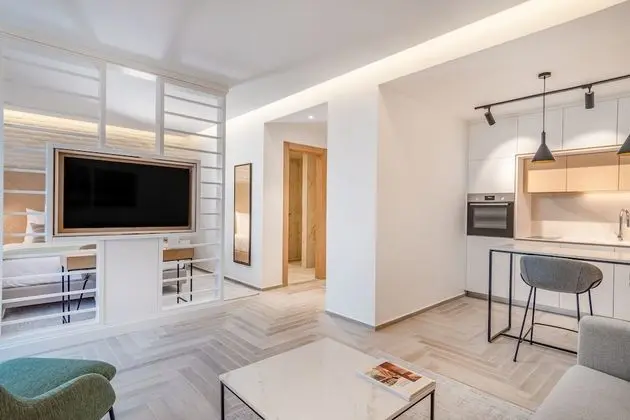 Studio park view with kitchen in Residential Building