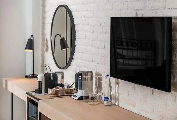 Superior room with sea view in Residential building