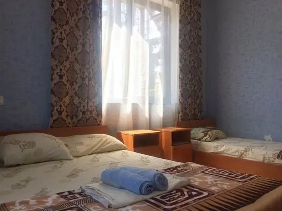 Standard Üç Kişilik Oda