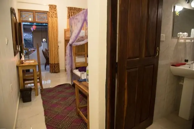 Family Oda, Birden Çok Yatak, Sigara İçilmez, Bahçe Manzaralı