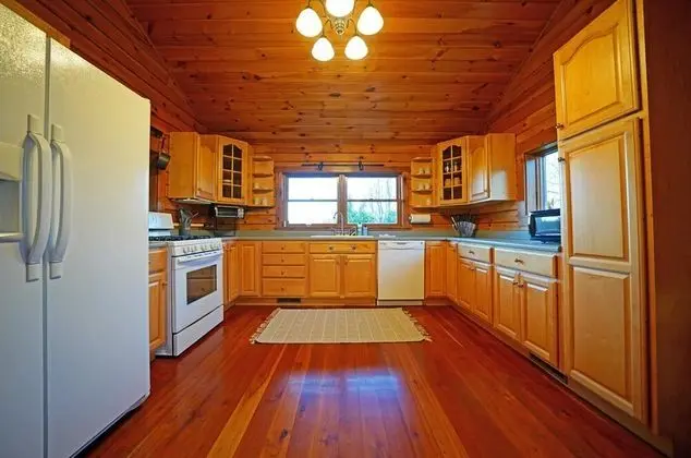 Kulübe (Lazy Bear Lodge • Mountain Views A+)