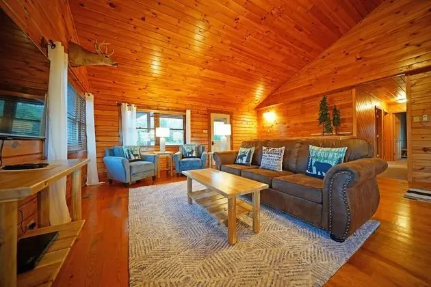 Kulübe (Lazy Bear Lodge • Mountain Views A+)