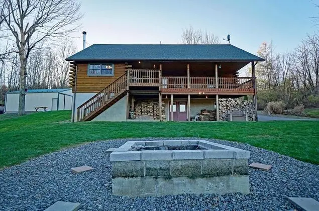 Kulübe (Lazy Bear Lodge • Mountain Views A+)