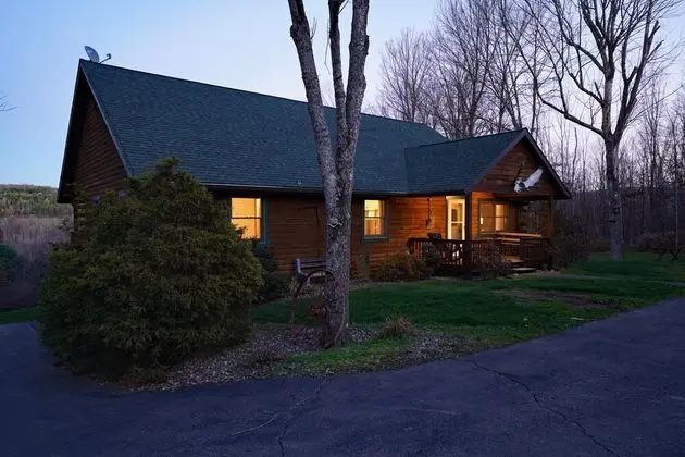 Kulübe (Lazy Bear Lodge • Mountain Views A+)