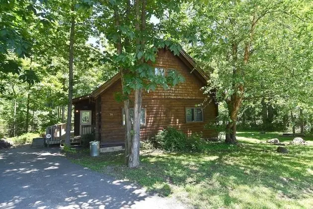 Ev, Birden Çok Yatak (Lazy Bear Retreat)