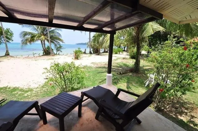 Lazy Bungalow