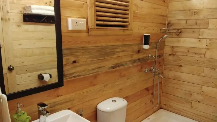 Basic Kır Evi, 1 Çift Kişilik Yatak, Havuz Manzaralı