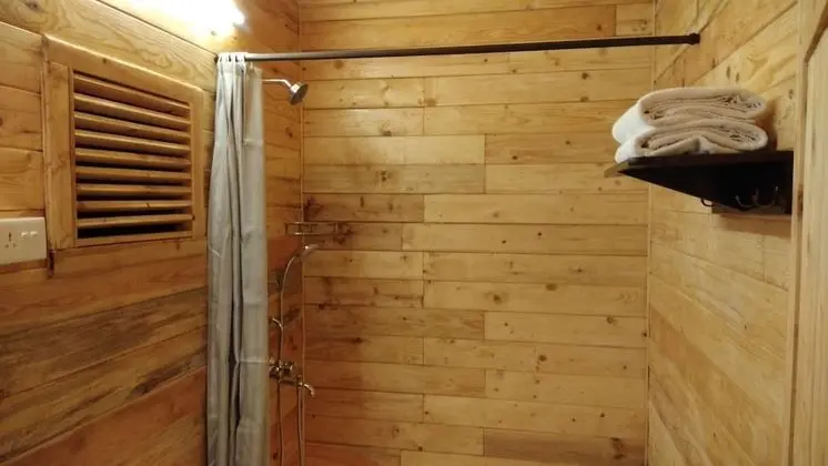 Basic Kır Evi, 1 Çift Kişilik Yatak, Havuz Manzaralı