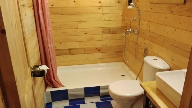 Basic Kır Evi, 1 Çift Kişilik Yatak, Havuz Manzaralı