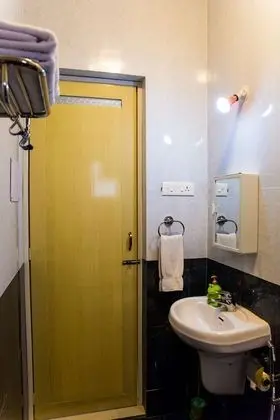 Comfort Stüdyo, 1 Çift Kişilik Yatak, Balkon, Havuz Manzaralı