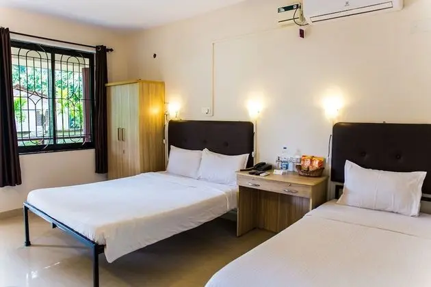 Deluxe Tek Büyük Yataklı Oda, 1 Çift Kişilik Yatak, Bahçe Manzaralı, Bahçeli