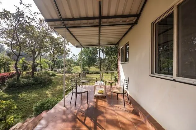 Family Kır Evi