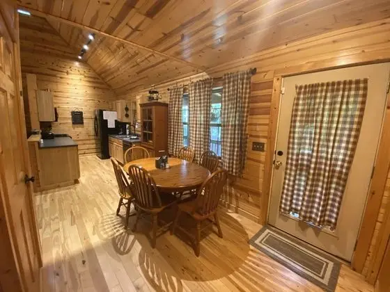 Kulübe (Lazy Springs Cabin)