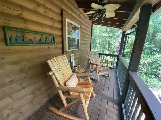 Kulübe (Lazy Springs Cabin)