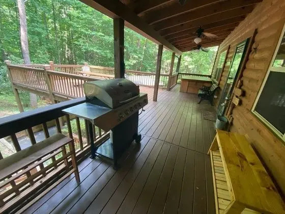 Kulübe (Lazy Springs Cabin)