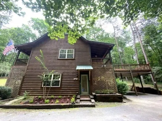 Kulübe (Lazy Springs Cabin)