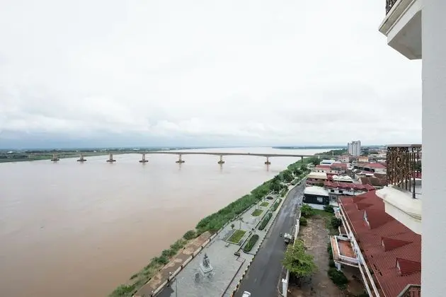 İki Ayrı Yataklı Oda, Balkon, Nehir Manzaralı (Mekong)