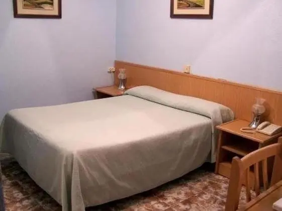 Tek Büyük veya İki Ayrı Yataklı Oda
