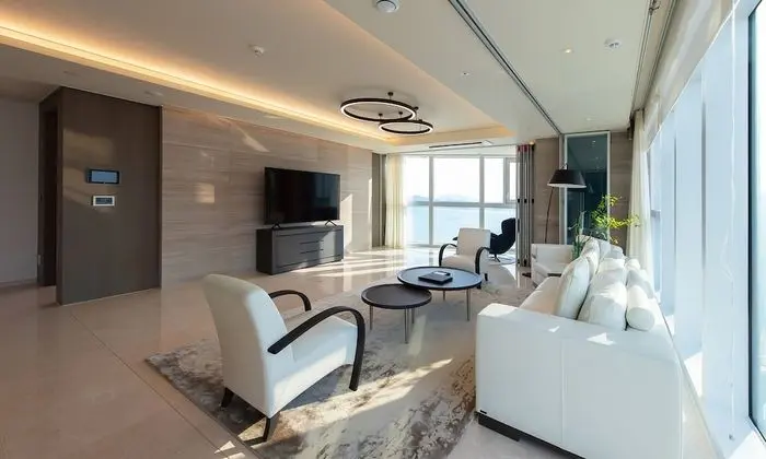 Beach Around Suite A (Haeundae Beach View)