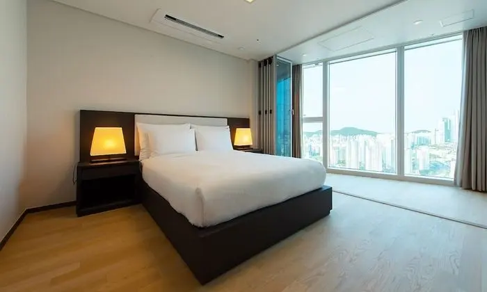 Beach Around Suite A (Haeundae Beach View)