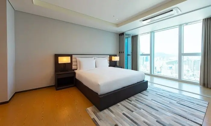 Beach Premium Suite B, C (Haeundae Beach View)