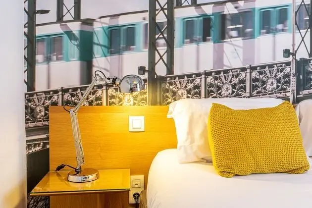 Standard Tek Büyük Yataklı Oda