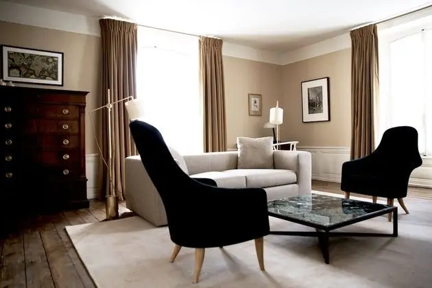 Tek Büyük Yataklı Oda, Şehir Manzaralı (Chambre n°1)