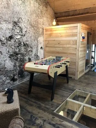 Dört Kişilik Oda (La Bohême)