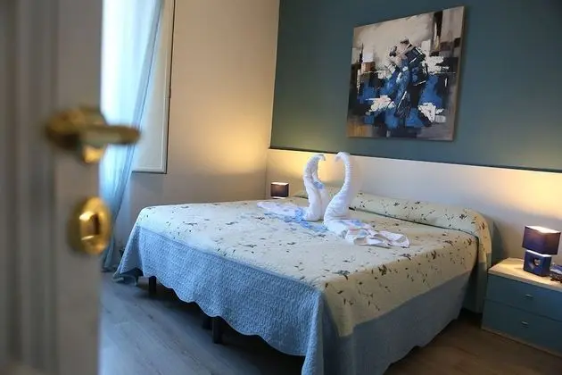 Tek Büyük veya İki Ayrı Yataklı Oda