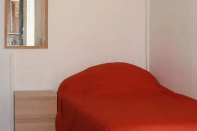 Tek Kişilik Oda